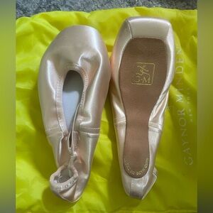 US Made Gaynor Minden Pointe Shoes